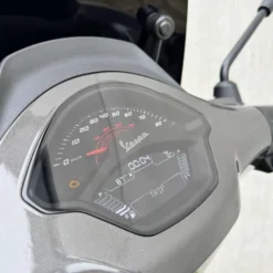 Vespa Sprint Agaath Grijs 2026 SUPERDEAL
