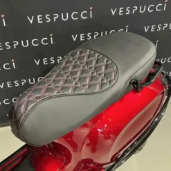 Vespa Sprint – candy red