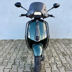 Vespa Sprint Cobra Green Glossy Facelift 2026