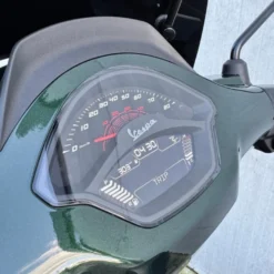 Vespa Sprint Cobra Green Glossy Facelift 2026