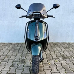 Vespa Sprint Cobra Green Glossy Facelift 2026