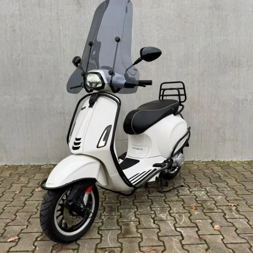 Vespa Sprint Glans Wit FJP-51-F