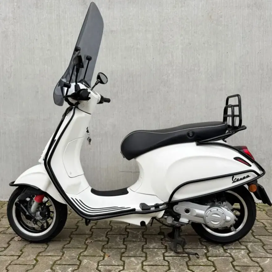 Vespa Sprint Glans Wit FJP-51-F