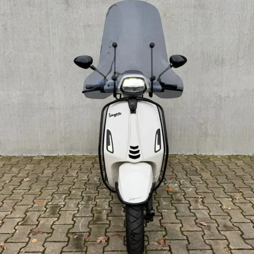 Vespa Sprint Glans Wit FJP-51-F