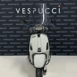 Vespa Sprint – Krijt Grijs