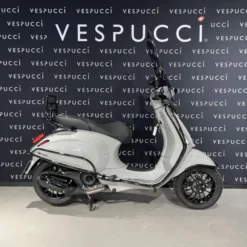 Vespa Sprint – krijt grijs