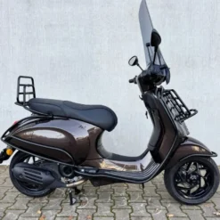 Vespa Sprint Marrakeh Brown Glossy Facelift 2026