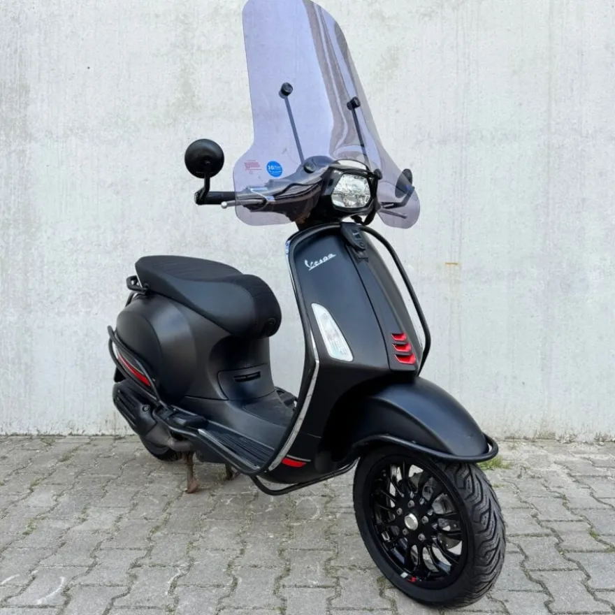 Vespa Sprint Mat Zwart FGZ-95-K