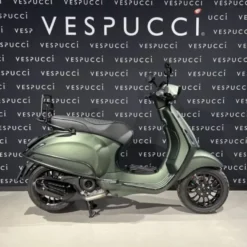 Vespa Sprint – Opaco Candy Green