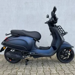 Vespa Sprint Opaco Dark Blue Facelift 2026