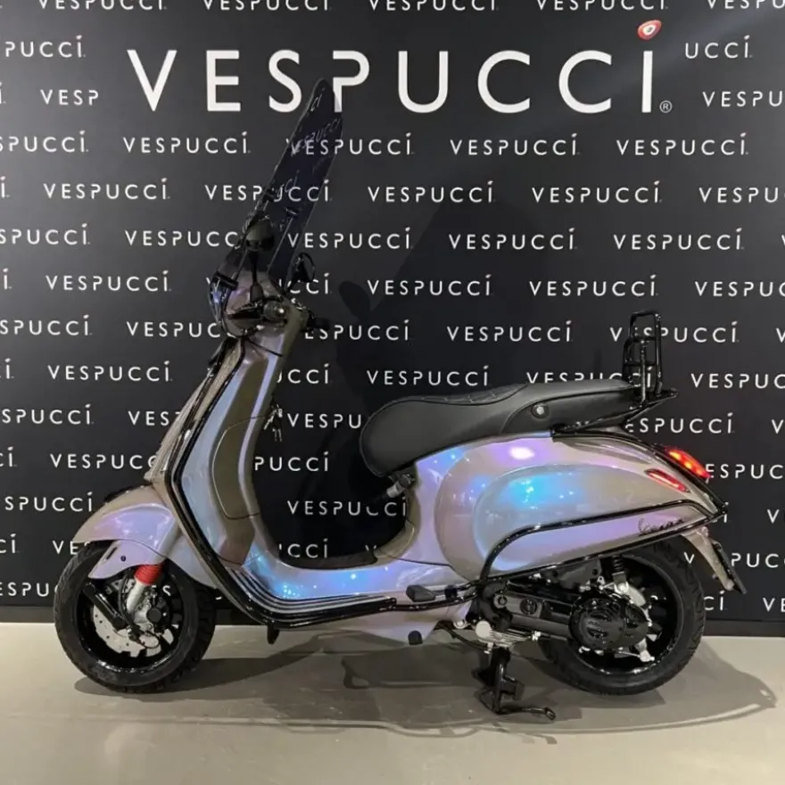 Vespa Sprint – Rose Beige Gloss