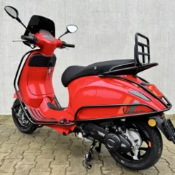 Vespa Sprint Rosso Coraggioso Facelift 2026 Pakket 2