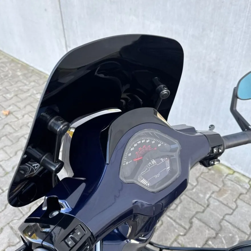 Vespa Sprint San Marino Blue Facelift 2026