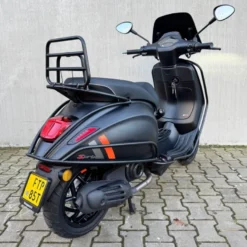 Vespa Sprint Sport Mat Zwart FTP-85-T